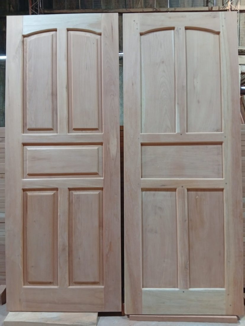 Puerta tablero